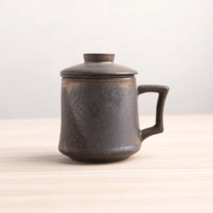 handcrafted black gold kiln-varied loose leaf tea infuser mug with lid