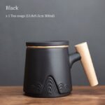 black japanese loose leaf tea infuser mug with wood handle and lid