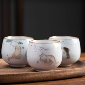 hand painted japanese cat tea cup ceramic 4oz overall view