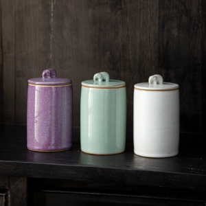japanese airtight ceramic tea container front view