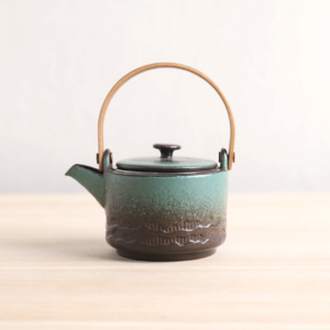 hand painted gradient japanese teapot with wood handle 6.7oz