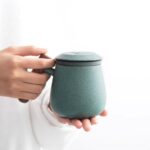 japanese loose leaf tea infuser mug with wooden handle full view
