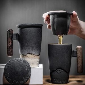 japanese loose leaf tea infuser mug with wood handle full product view