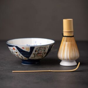 complete maneki-neko japanese matcha set with bowl whisk spoon stand