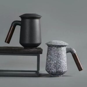 japanese loose leaf tea infuser mug with built in strainer and wood handle
