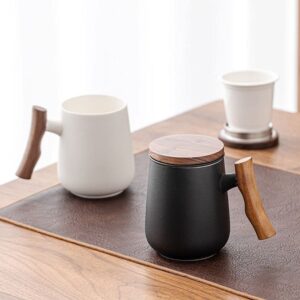 loose leaf tea infuser mug with wooden handle full product view