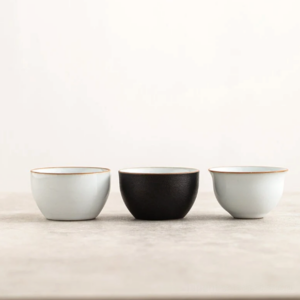 Set of 6 Japanese tea cup porcelain with gold orchid detail, 1.7-2oz capacity
