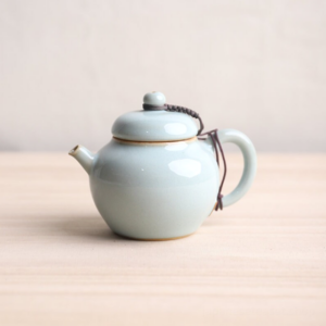 Style A pale celadon hand-painted japanese ceramic tea infuser pot